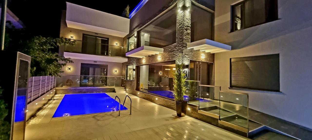 Luxsuites Офриніо Екстер'єр фото