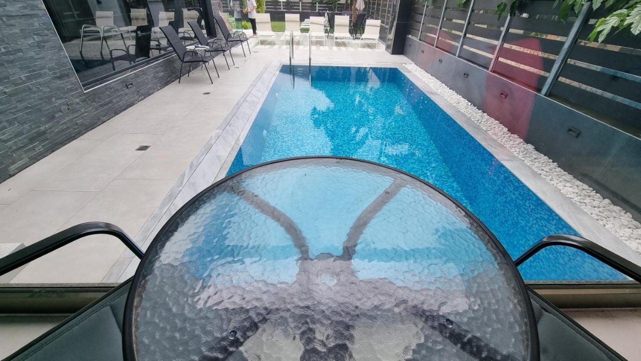 Luxsuites Офриніо Екстер'єр фото